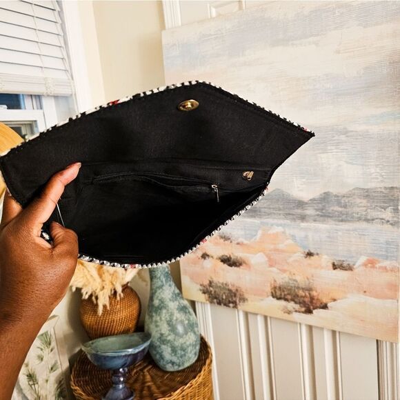 Chic Stylish Houndstooth Design Envelope Clutch. - Picture 6 of 12